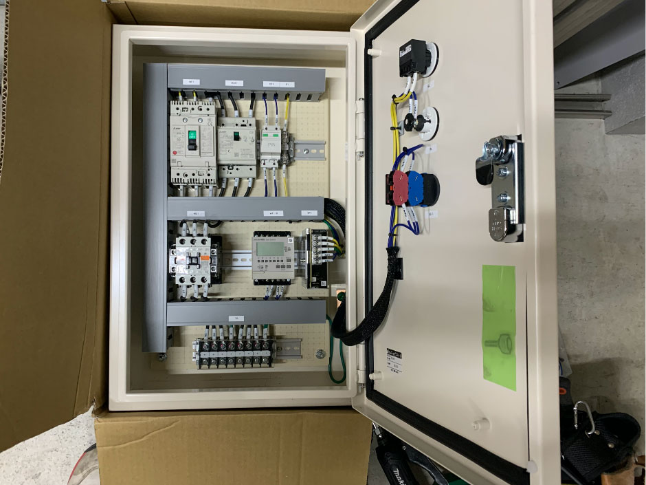 タイマー制御盤