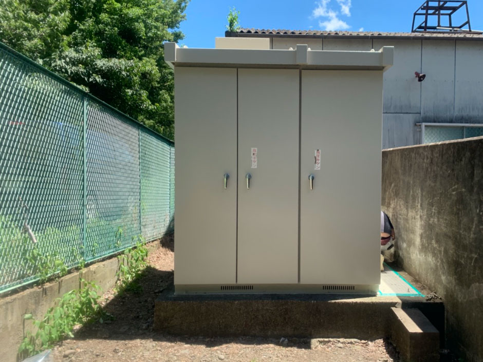 屋外キュービクル塗替